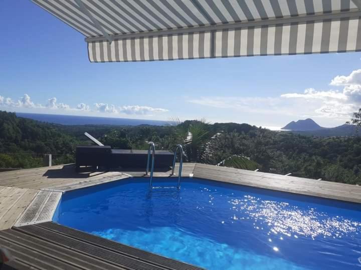 Chambre Chez L'Habitant Avec Piscine Privative Et Vue Panoramique Sur La Mer Des Caraibes Desmarinieres Exterior photo